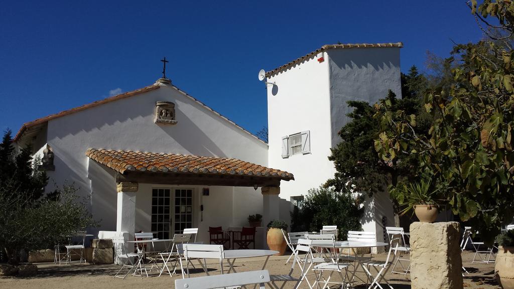 Hotel Cacharel Saintes-Maries-de-La-Mer Exterior foto